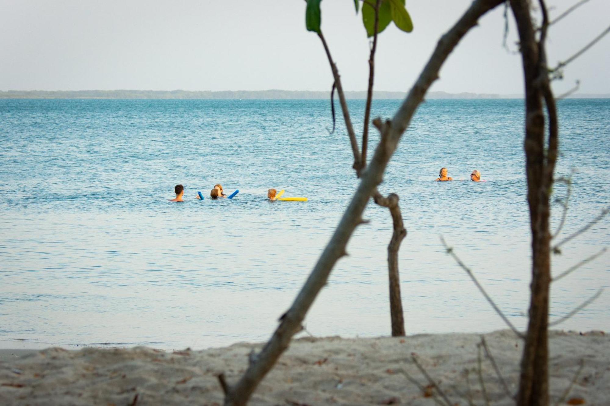 Hotel Playa Manglares Isla Baru Santa Ana  Exterior photo