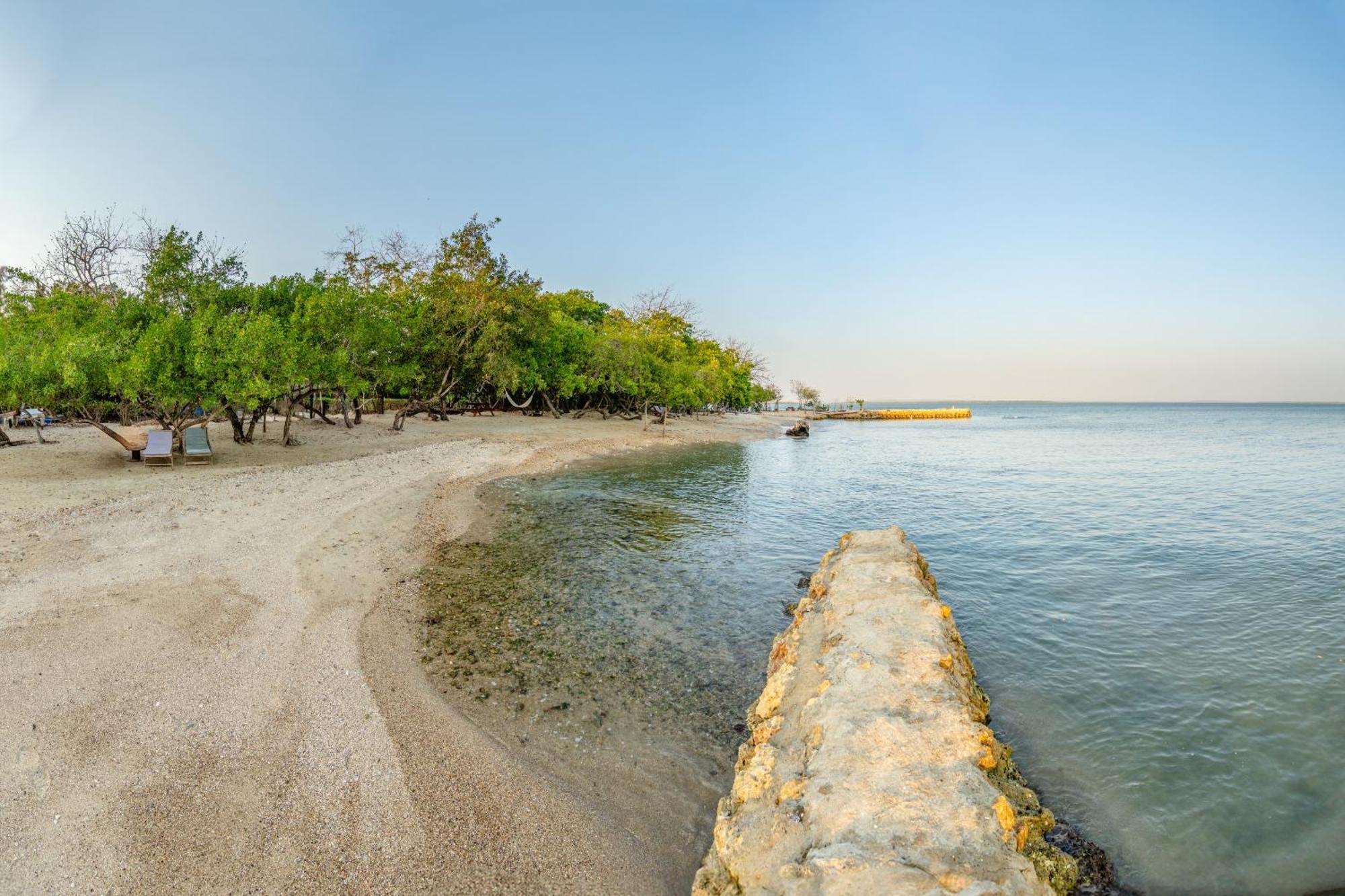 Hotel Playa Manglares Isla Baru Santa Ana  Exterior photo